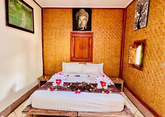 Hotel Geringsing Candidasa