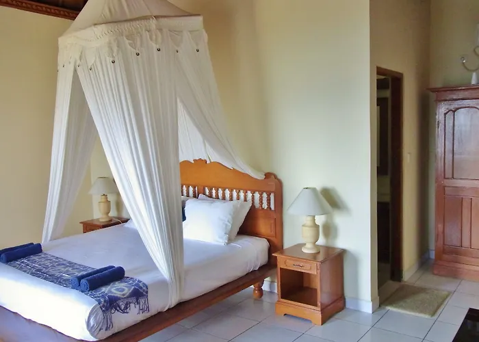 Geringsing Hotel