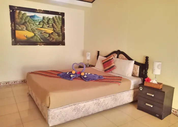 Geringsing Hotel Candidasa