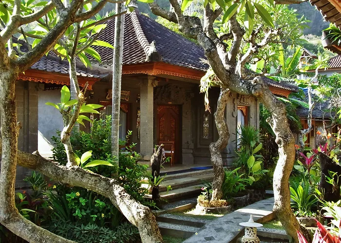 Hotel Geringsing Candidasa